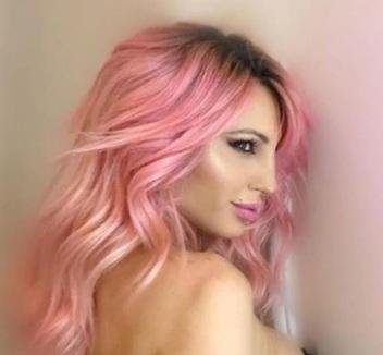 El radical cambio de look de Vicky Xipolitakis