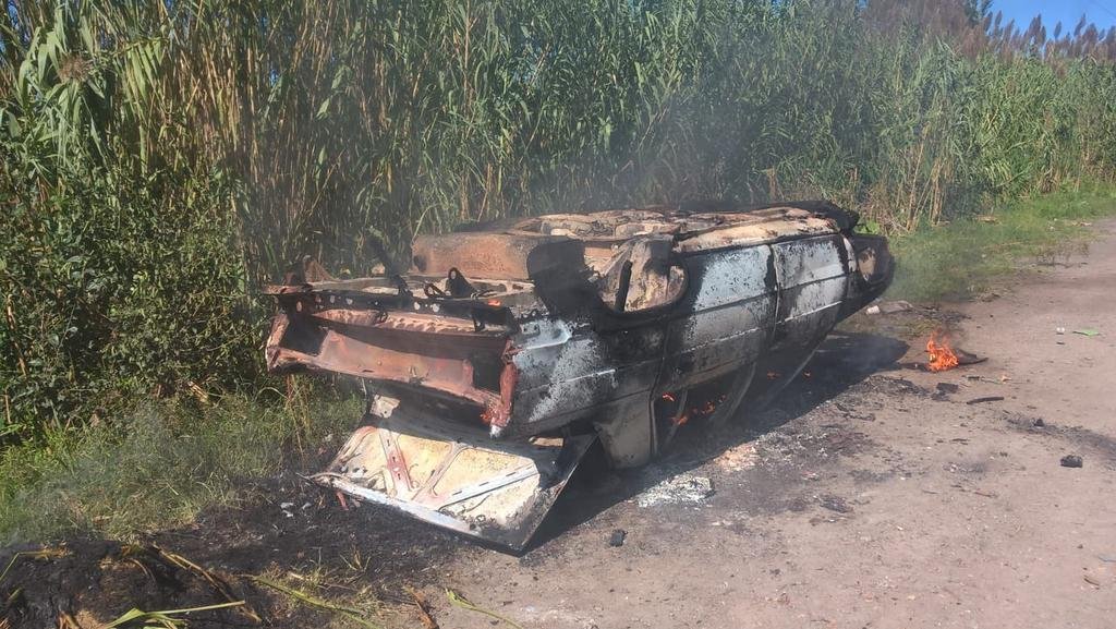 Malestar en La Granja por autos quemados y abandonados