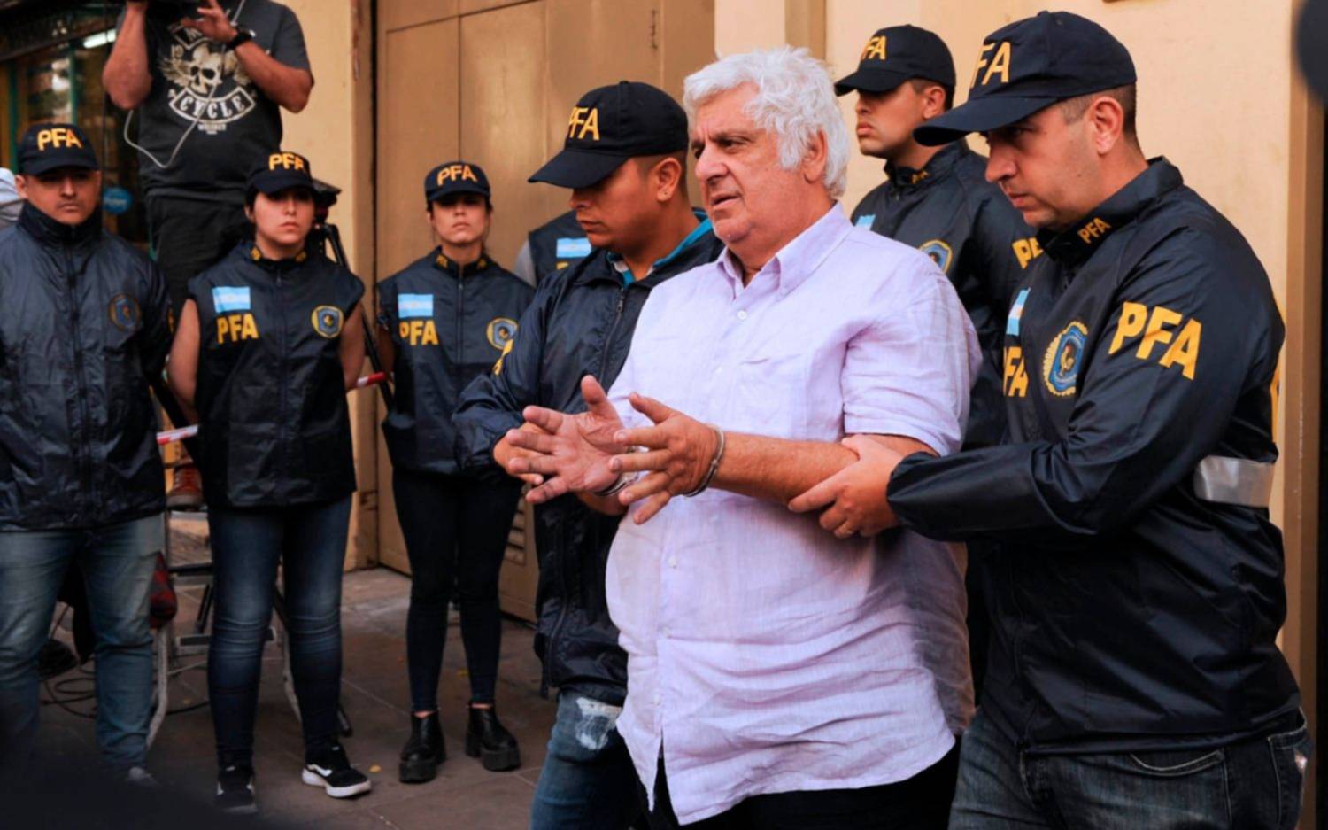 Samid dijo que entró en "pánico" y pidió disculpas por su huida