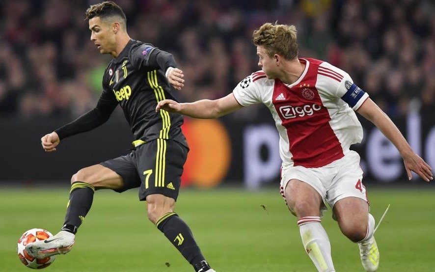 Ajax y Juventus empataron en Ámsterdam