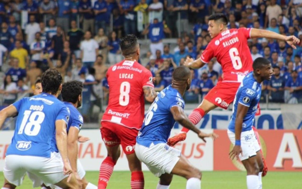 El Globo cayó por 4 a 0 frente al Cruzeiro en Belo Horizonte