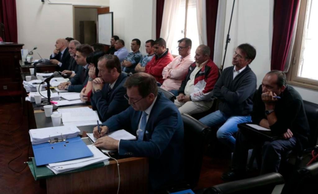 Apelaron el fallo que condenó a los ex jefes policiales de La Plata por la causa “sobres”