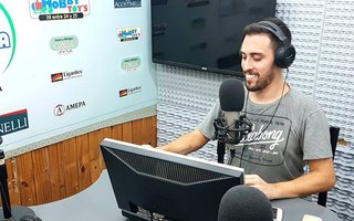 Ya largo... LA ESCUDERÍA! Hasta las 18 por La Redonda 100.3