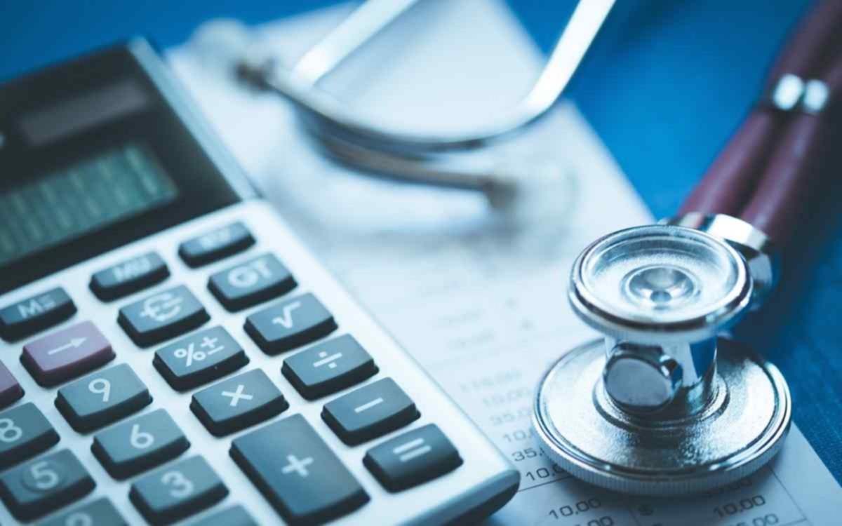 Millones de personas caen en la pobreza cada año por sus gastos médicos