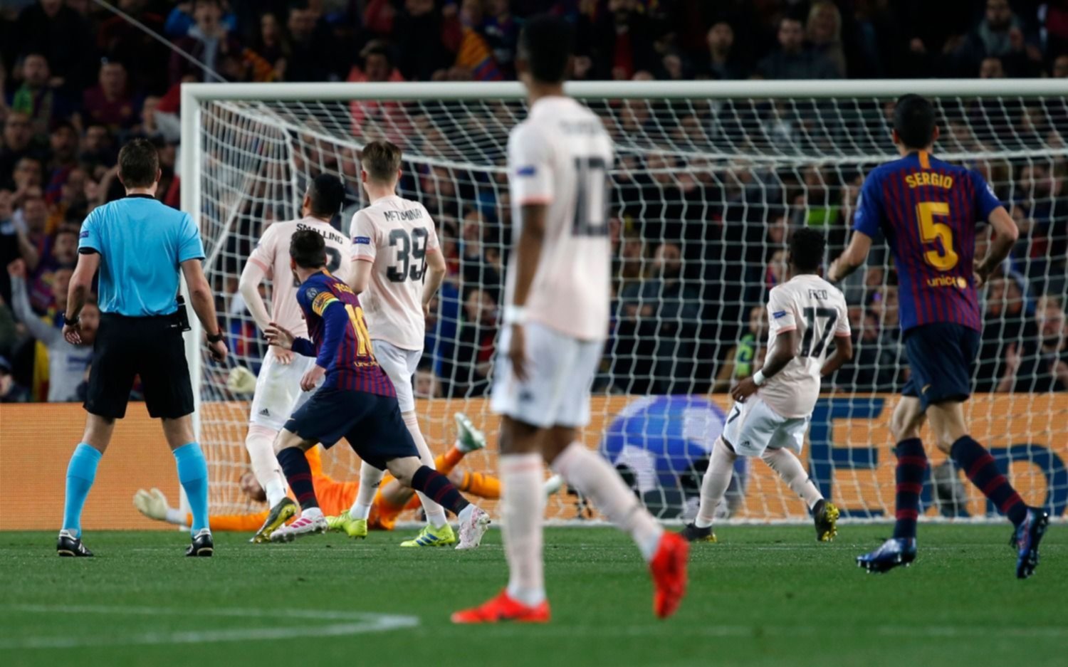 Champions: el Barcelona avanzó con doblete de Messi y Ajax eliminó a la Juventus de CR7