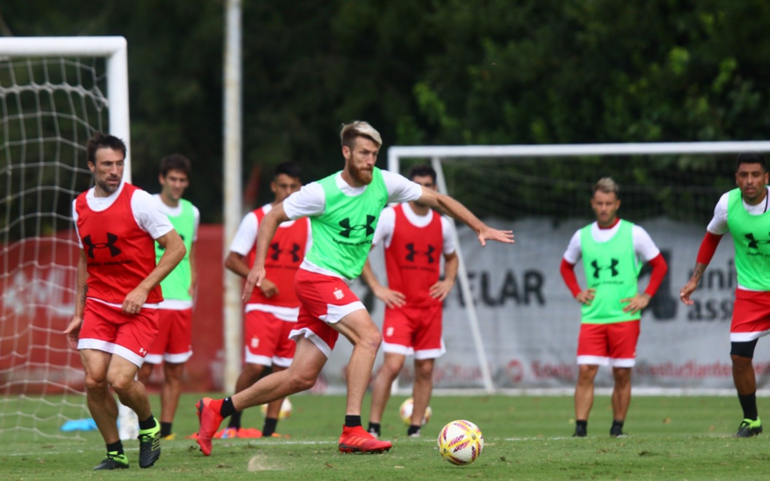 Estudiantes: por ahora, Schunke por Rosales