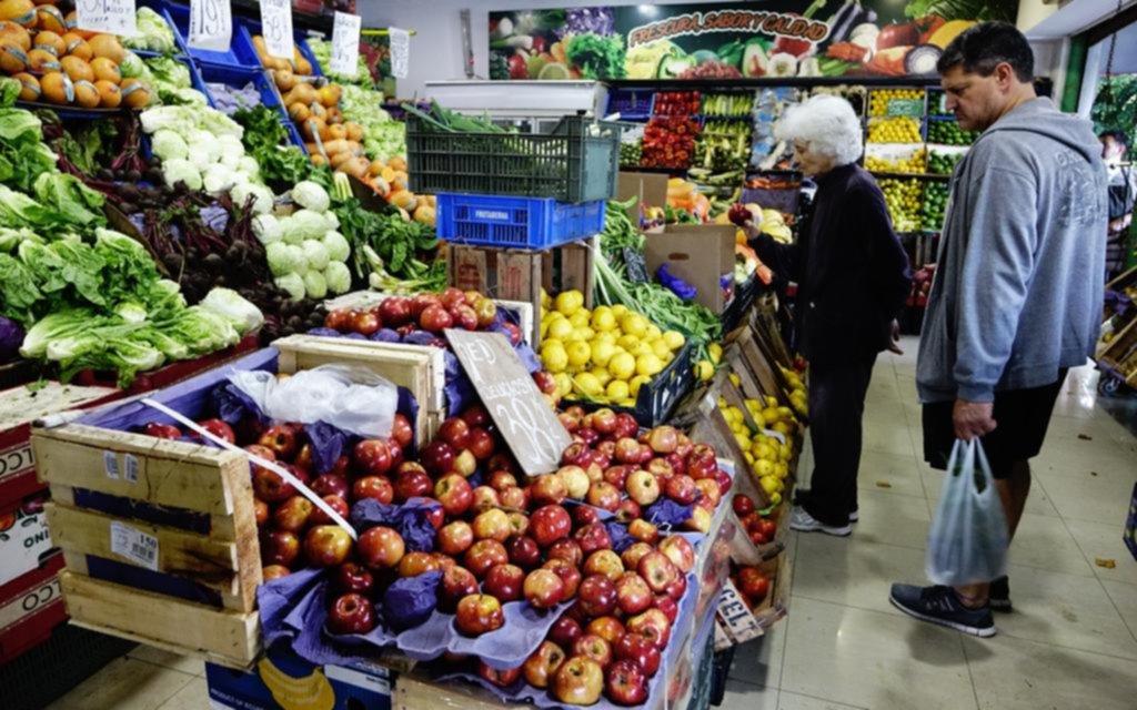 Hay una diferencia de hasta el triple en los precios de las verduras y las frutas