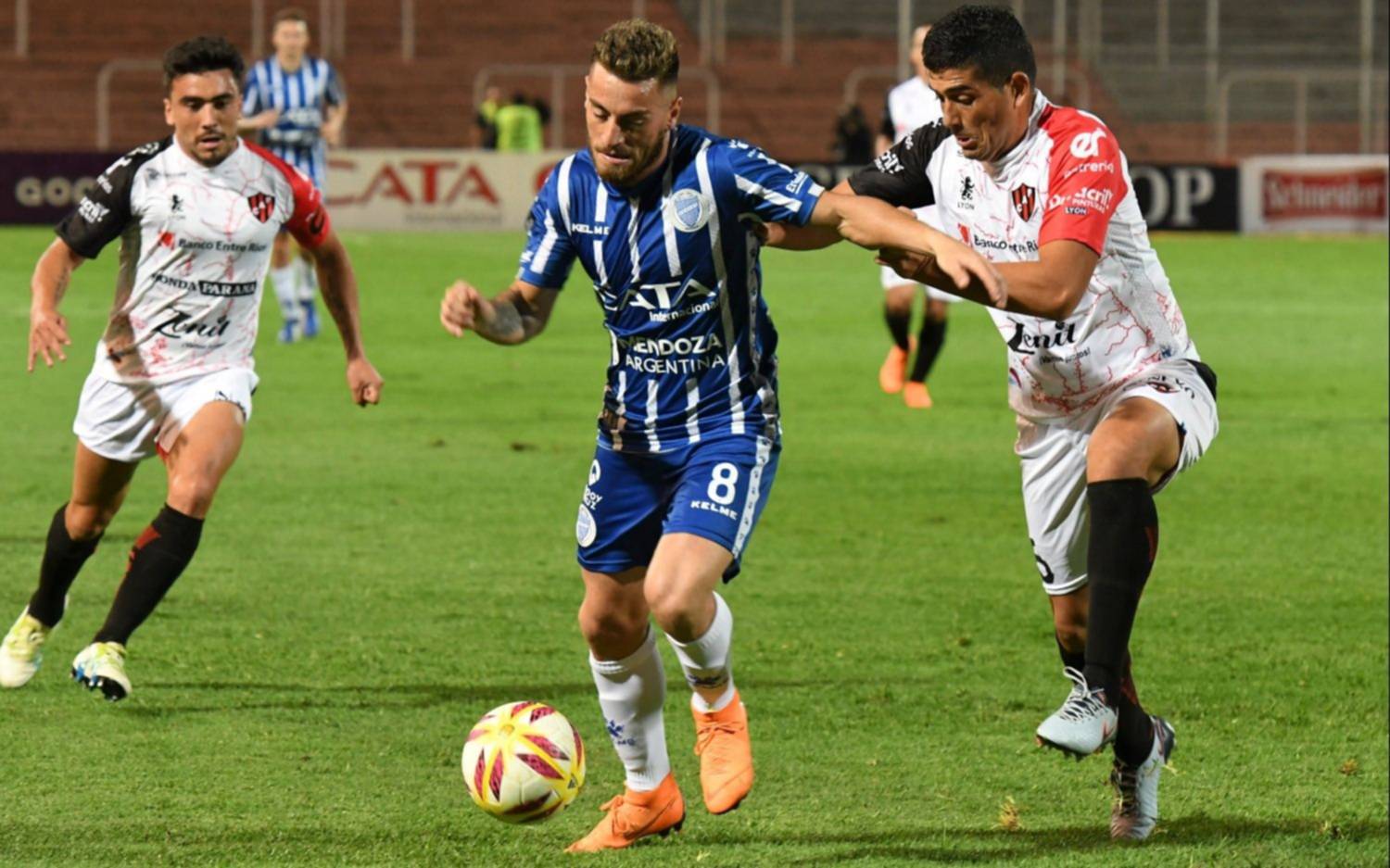 Godoy Cruz le ganó en los penales a Patronato y será el rival de Boca 