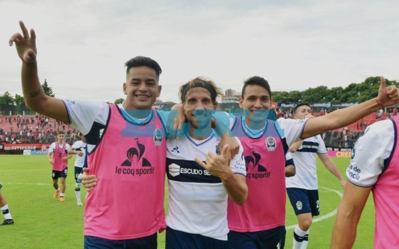 Gimnasia tuvo una tremenda reacción en Rosario y se metió en los Octavos de la Copa