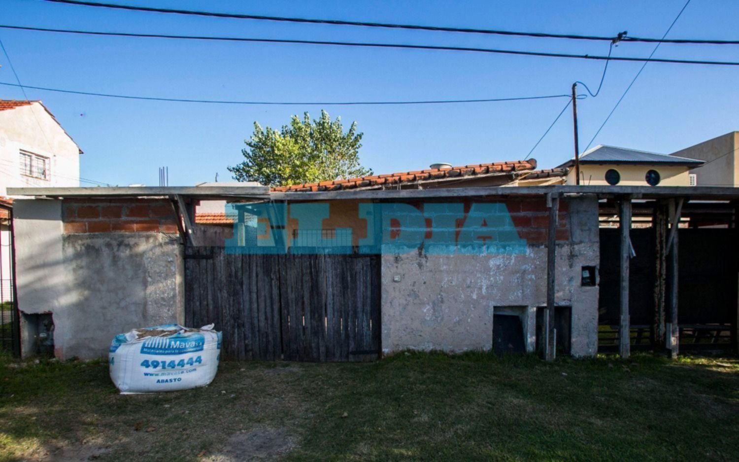 Una familia sufrió una violenta entradera en su casa en City Bell