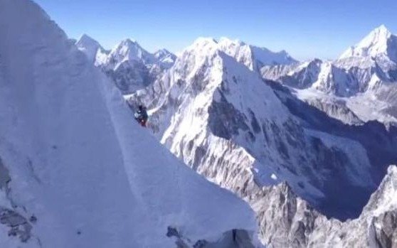 Canadá: recuperan los cuerpos de tres alpinistas considerados los mejores del mundo