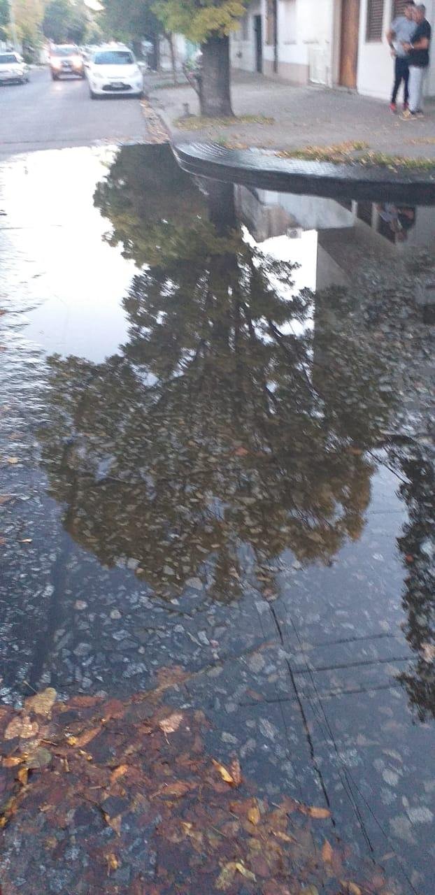 Crece una laguna en la esquina de 4 y 69