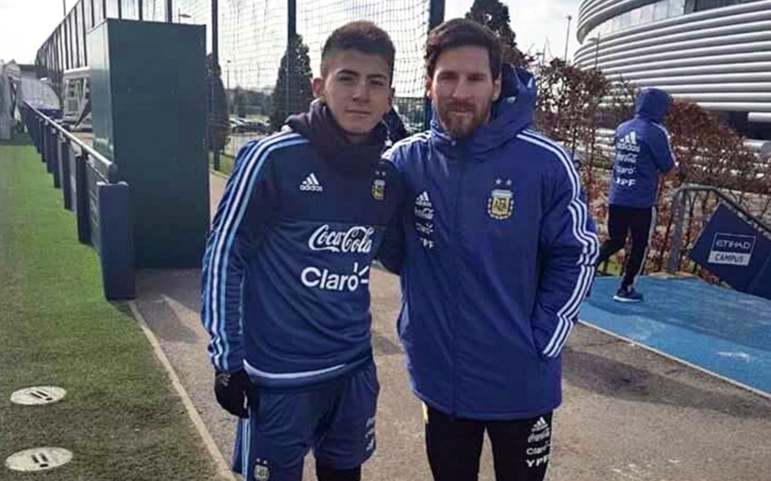 El juvenil argentino que quiere Guardiola y lo llaman el "Nuevo Messi"