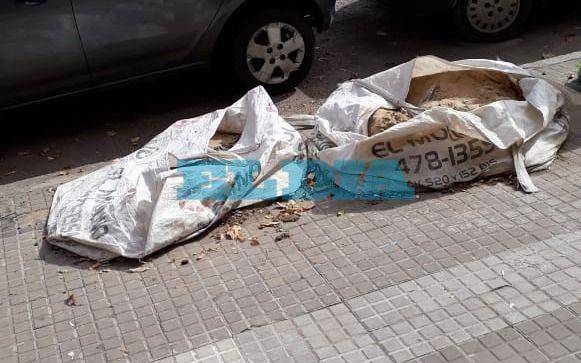 Advierten por dos montículos de arena en 59, 11 y 12