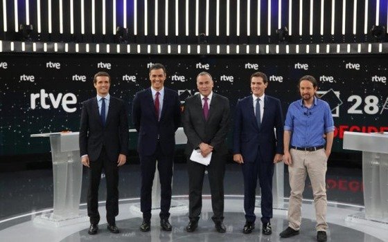 Candidatos españoles debaten sobre un futuro marcado por los nacionalismos 
