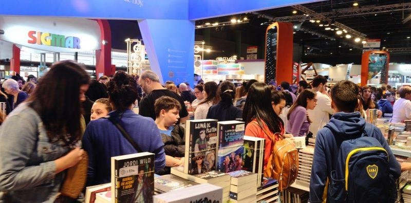 Barcelona, invitada y protagonista en la Noche de la Feria que se celebra hoy