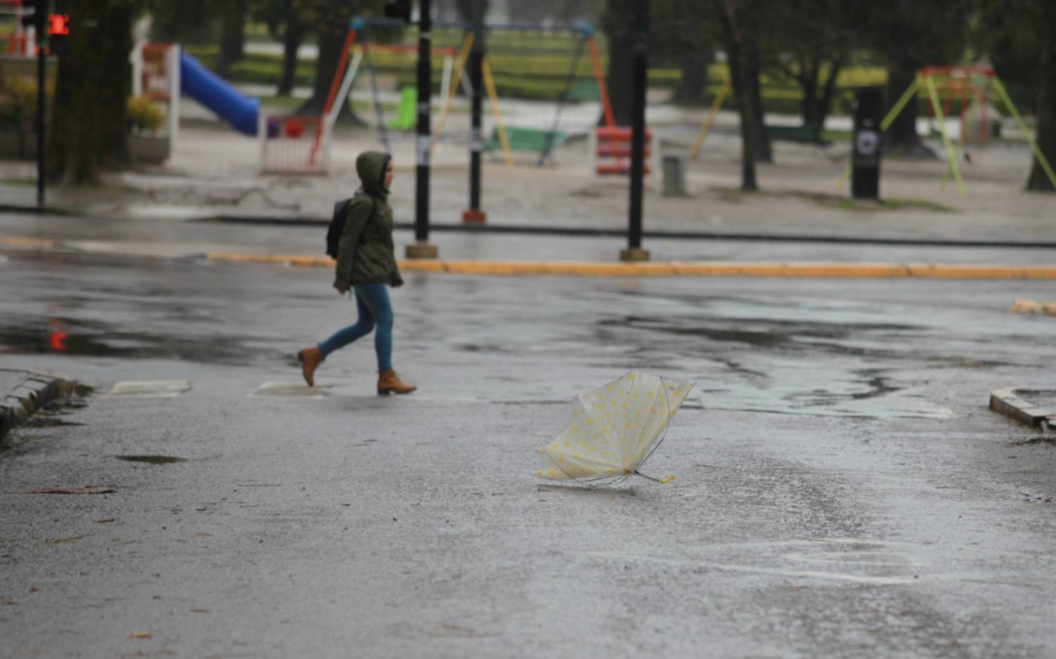 Sábado con algunas lloviznas y mejoras por la tarde: ¿cómo sigue el domingo?