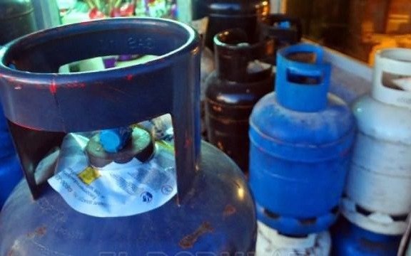 Susto en San Carlos: una garrafa explotó en una vivienda