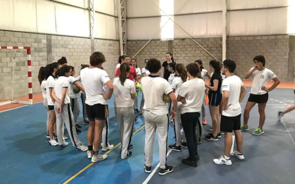 Capacitación de handball en Quilmes