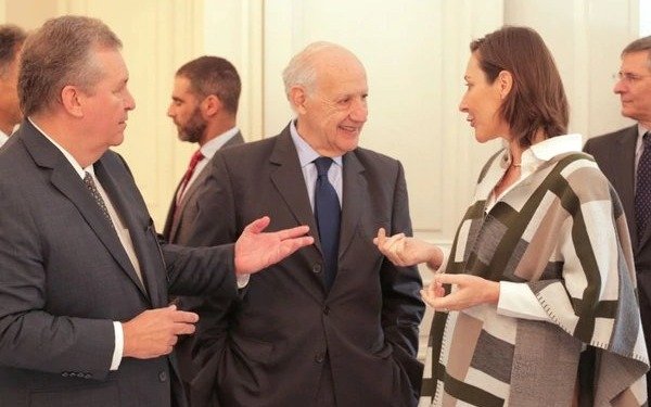 Lavagna expuso sobre temas económicos ante embajadores de la Unión Europea