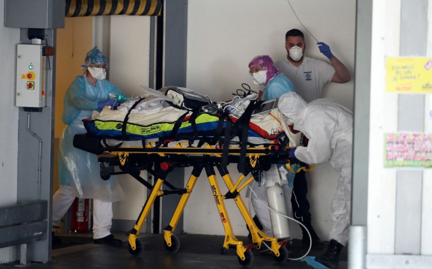 Francia superó la cifra de 4.000 muertos por coronavirus