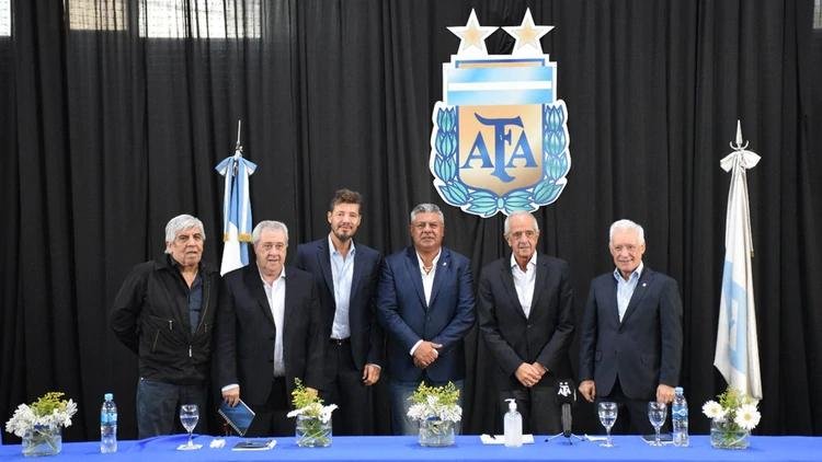 Por ahora, el fútbol argentino no dimensiona la crisis global