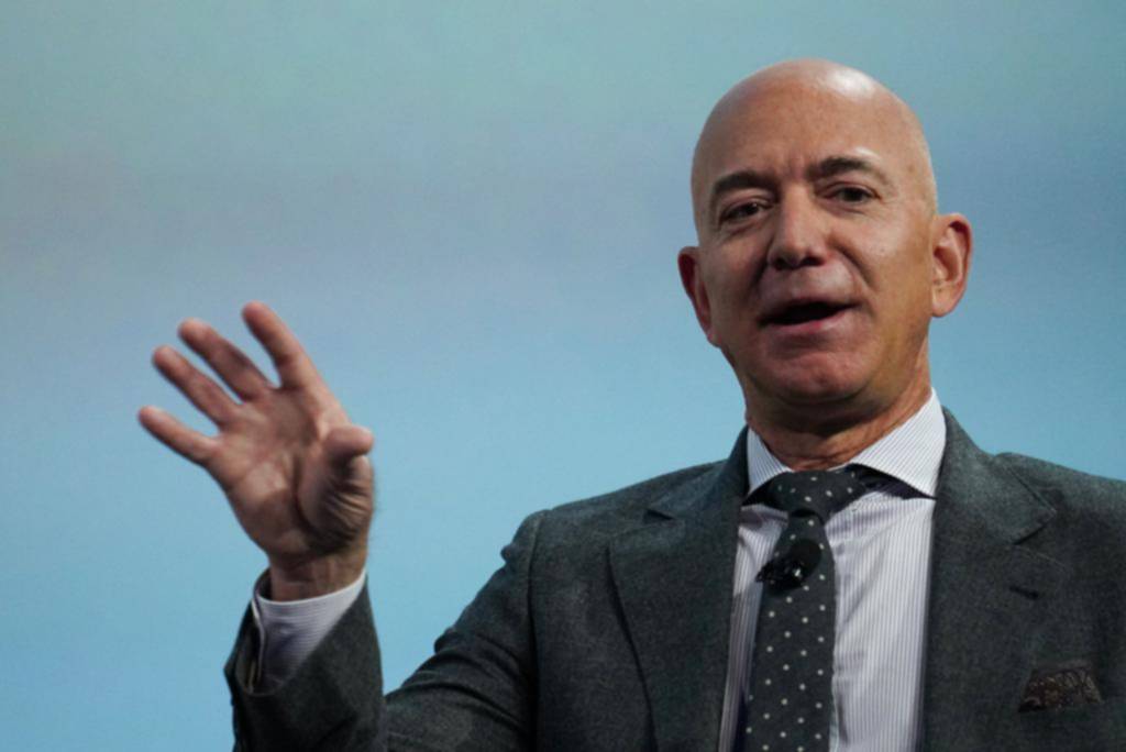 Dueño de Amazon donó 100 millones de dólares
