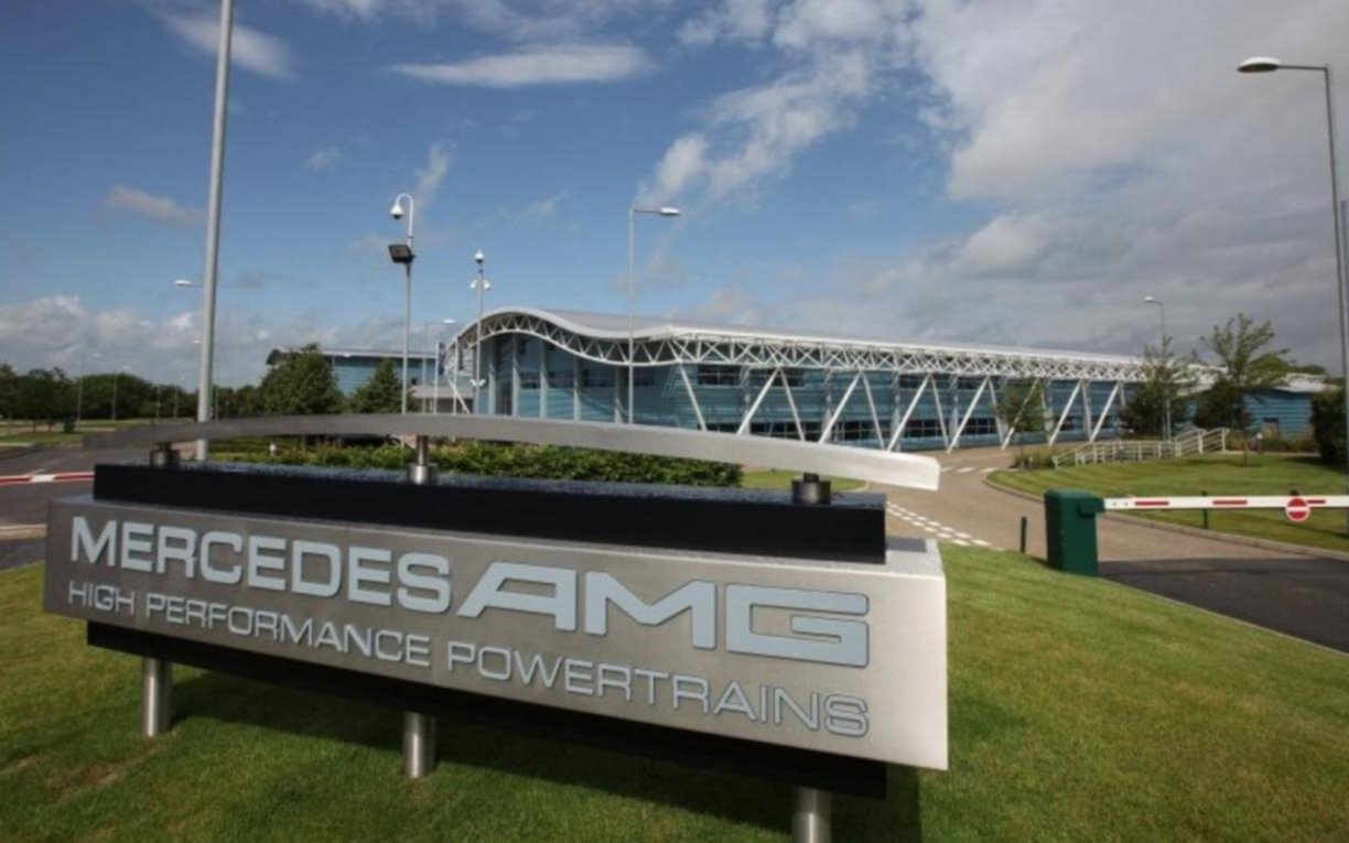 El equipo Mercedes de F-1 trabaja para entregar 10.000 respiradores en Reino Unido