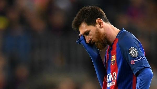 Seis renuncias en la comisión y otra desmentida de Messi