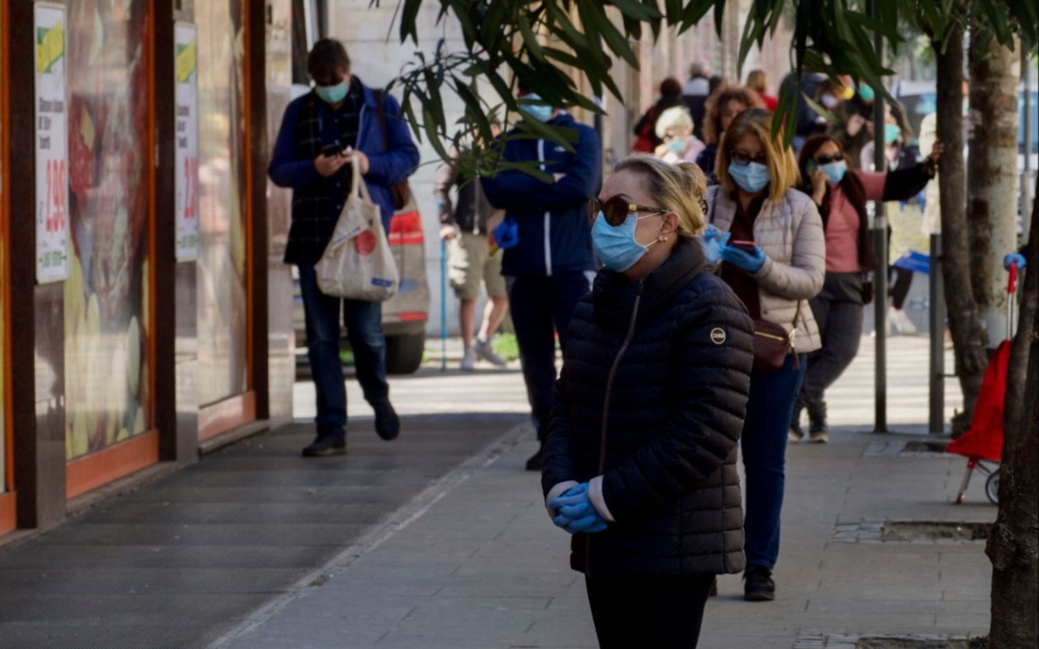 El coronavirus arrasa en el mundo: más de 108 mil muertos 