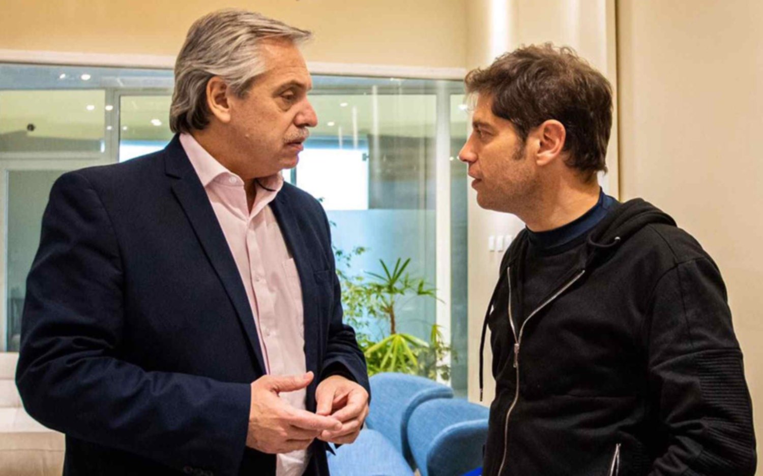 Kicillof reconoció que "estamos analizando el uso obligatorio de tapabocas"