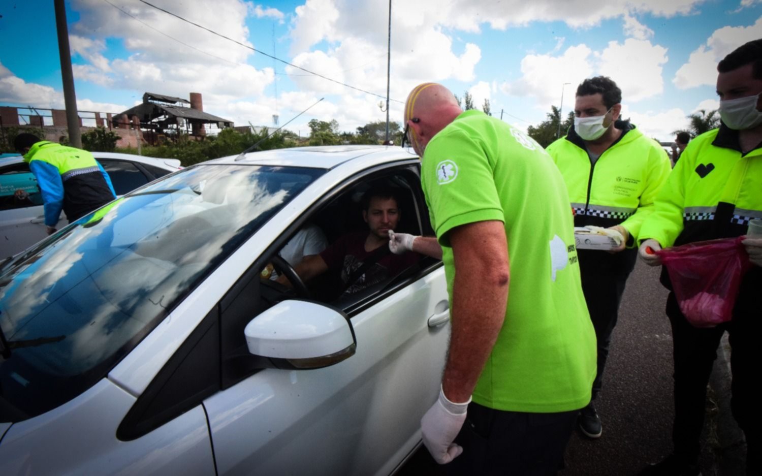 Continúan los controles con testeos olfativos en la Ciudad