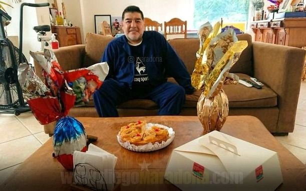 El saludo de Maradona por Pascuas a los argentinos y Gimnasia