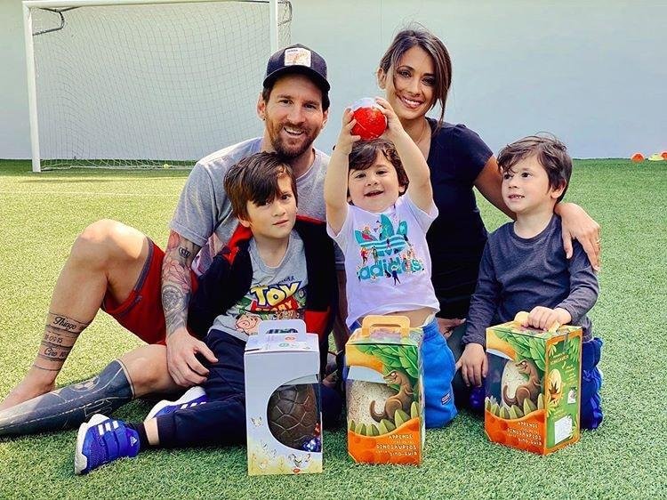 Messi agradeció a los trabajadores de la salud por su esfuerzo