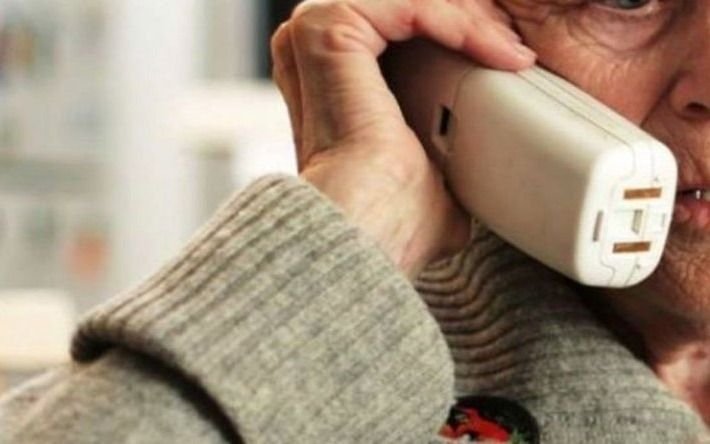 La Comuna brindó consejos para evitar estafas a personas mayores