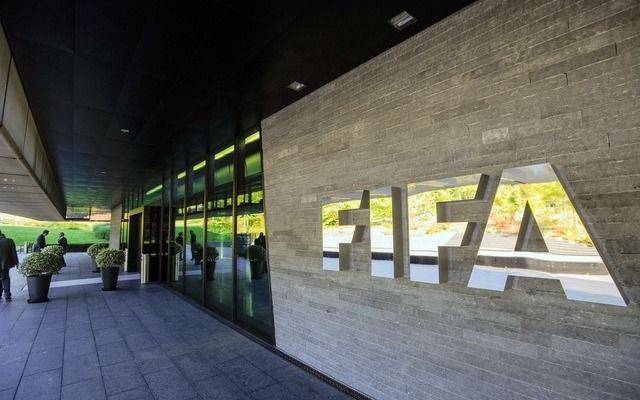Torneos internacionales quedarían postergados hasta 2021, advirtió el vicepresidente de FIFA