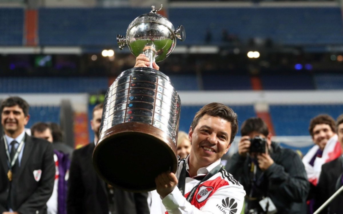 El dardo venenoso de un ex jugador de Boca: dijo que a River "lo beneficiaron"