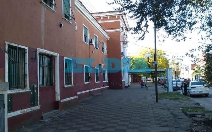 Confirman 8 casos positivos de coronavirus en el Gutiérrez entre médicos y enfermeros