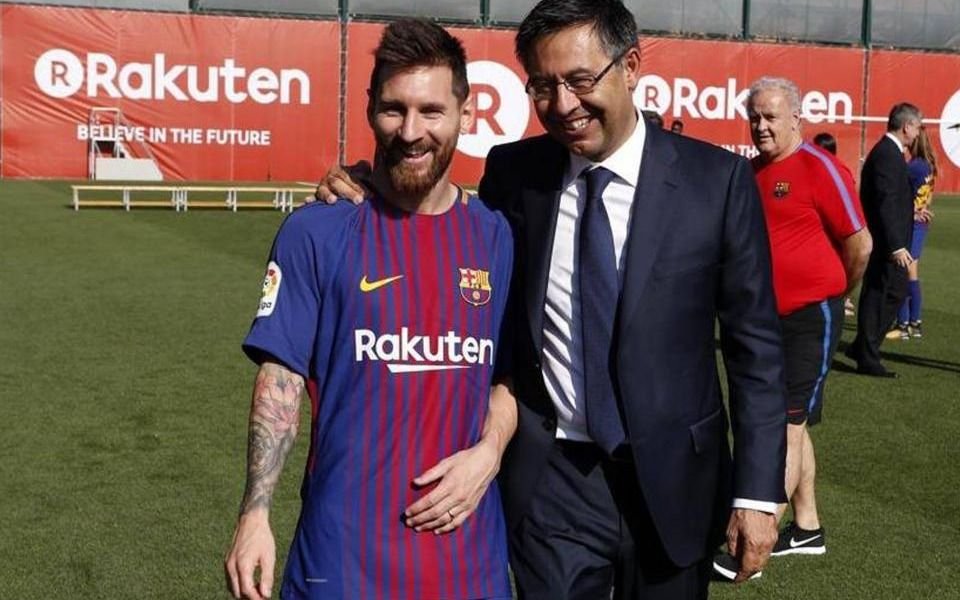 ¿Hasta cuándo no volverá a entrenar Messi según le dijo el presidente del Barça?