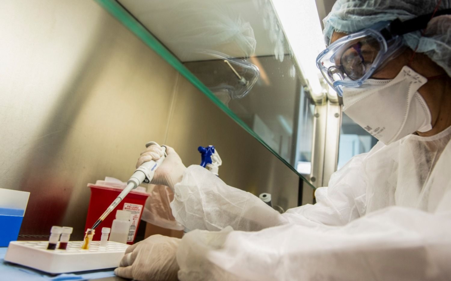 Coronavirus: 128 nuevos casos positivos y siete nuevas muertes en el país