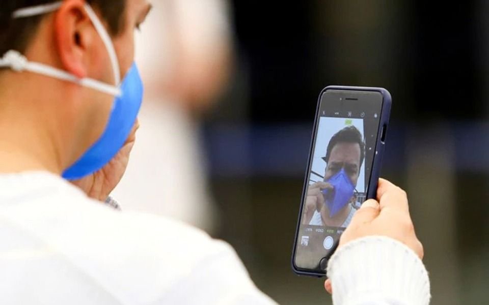 La sorpresiva alianza de Apple y Google para rastrear el COVID-19 desde los celulares