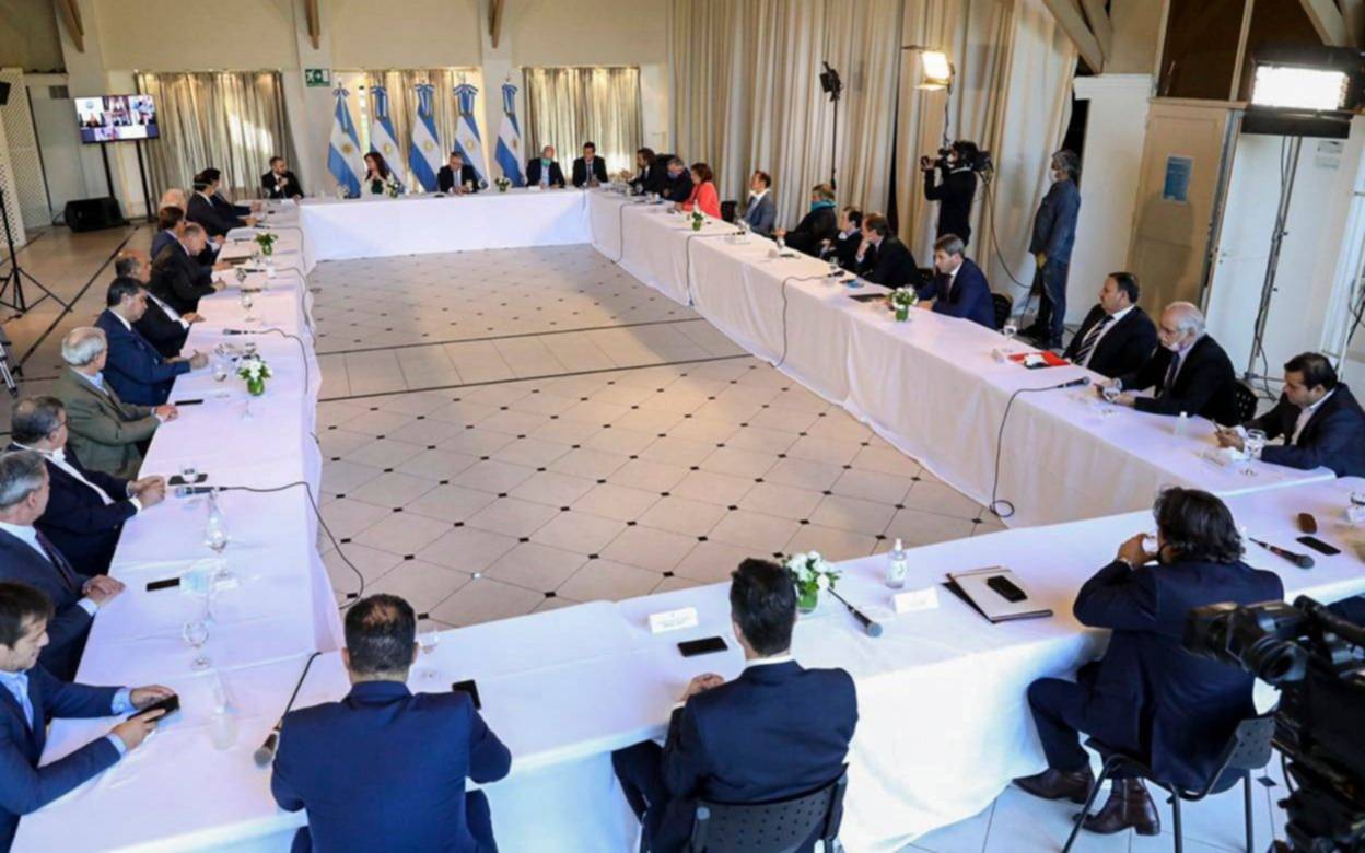 Argentina propone tres años de gracia para el pago de la deuda con los bonistas