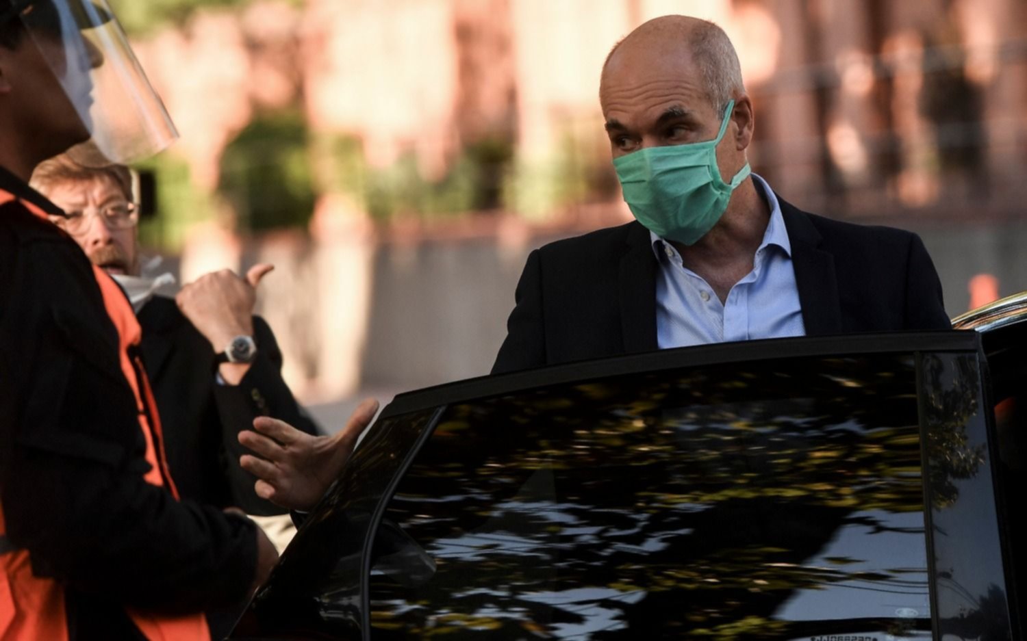Renunciaron dos funcionarios porteños por irregularidades en contrataciones por el coronavirus