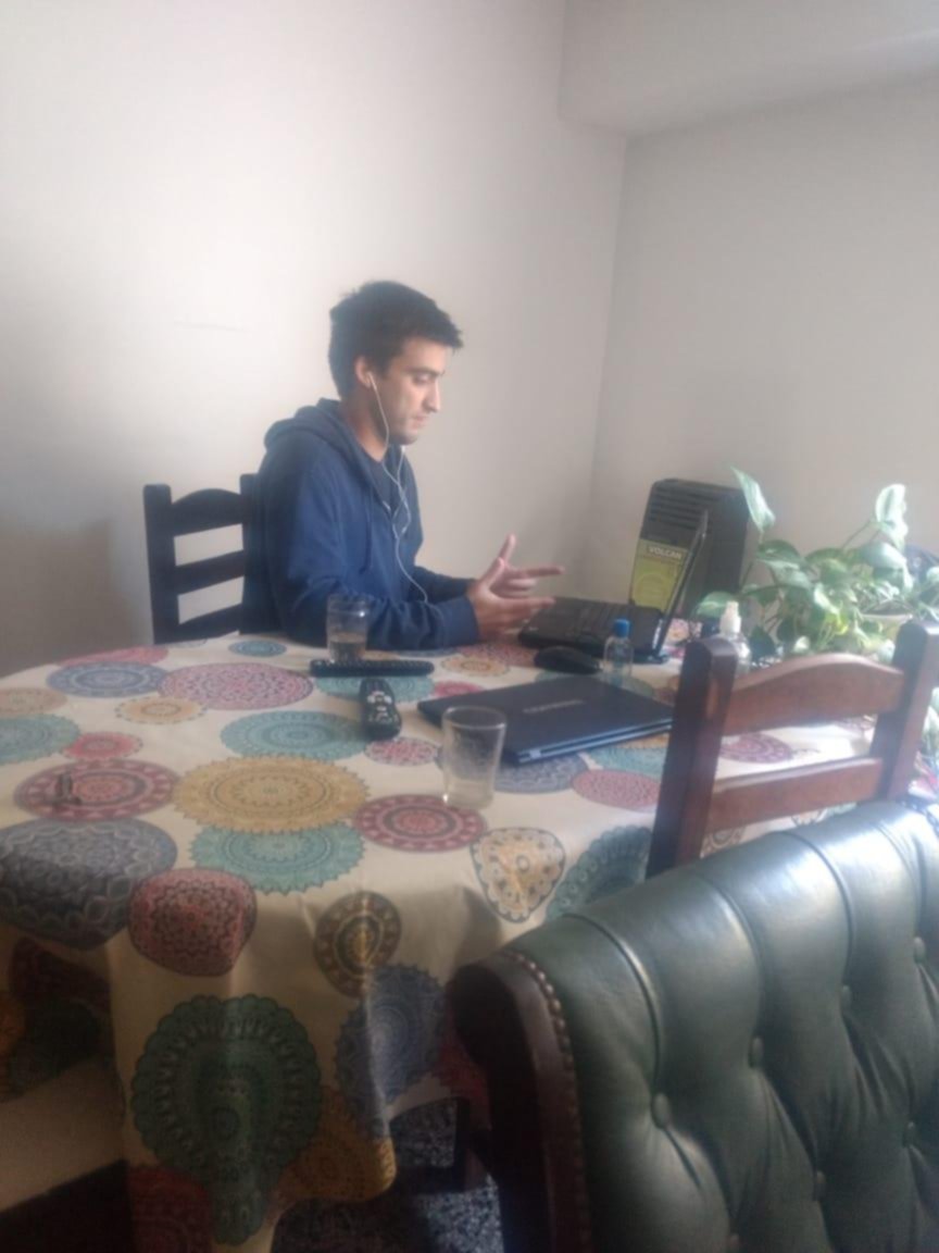 Defendió su tesis online y se recibió en la UNLP de ingeniero agrónomo