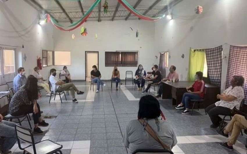 Encuentro en La Matera tras notificarse un caso de coronavirus