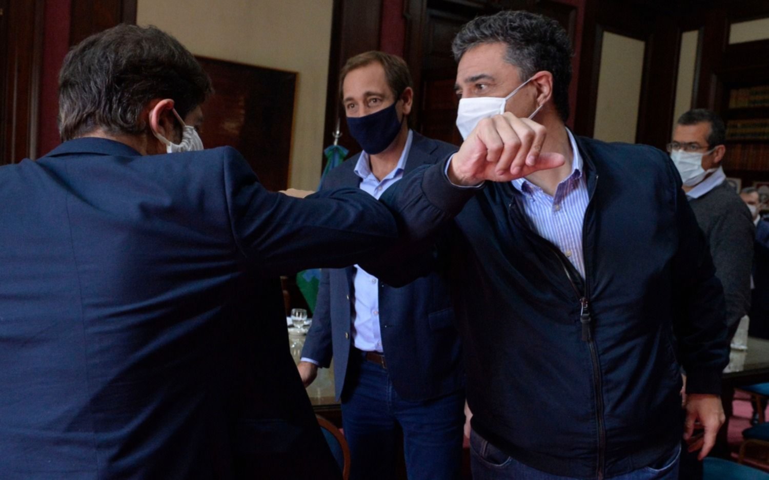 Intendentes desembarcaron en Gobernación por la "cuarentena focalizada" y los fondos