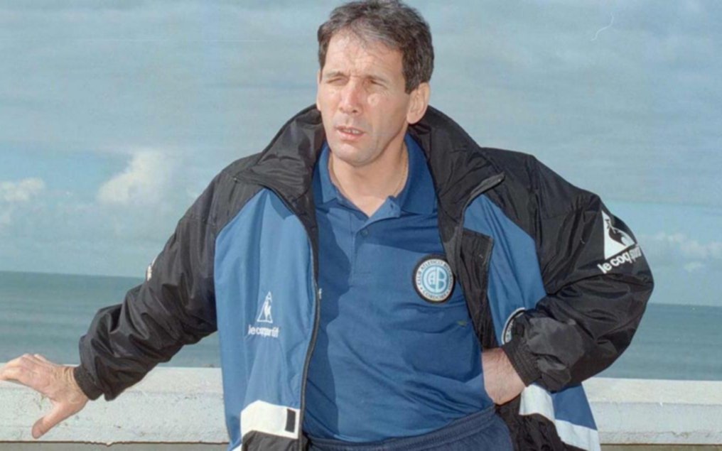 Un mensaje conmovedor del DT argentino que se recupera del coronavirus   