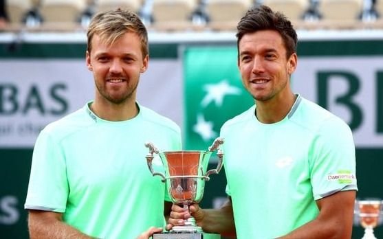 De la raqueta a la góndola: la historia del campeón de Roland Garros que ahora es repositor