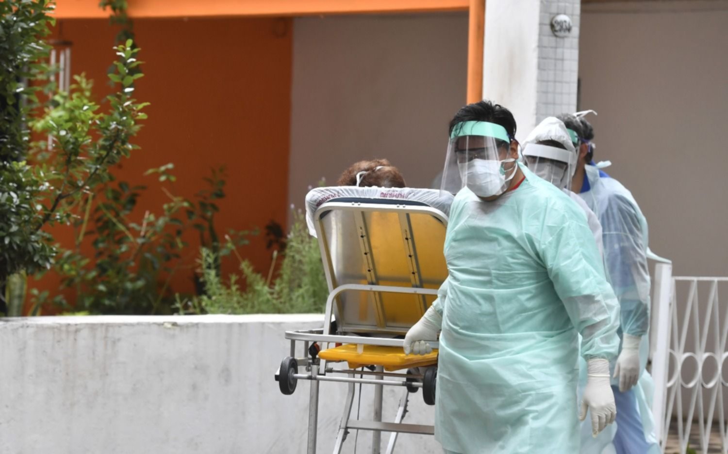 Coronavirus: 10 muertes y 124 nuevos contagios en Argentina