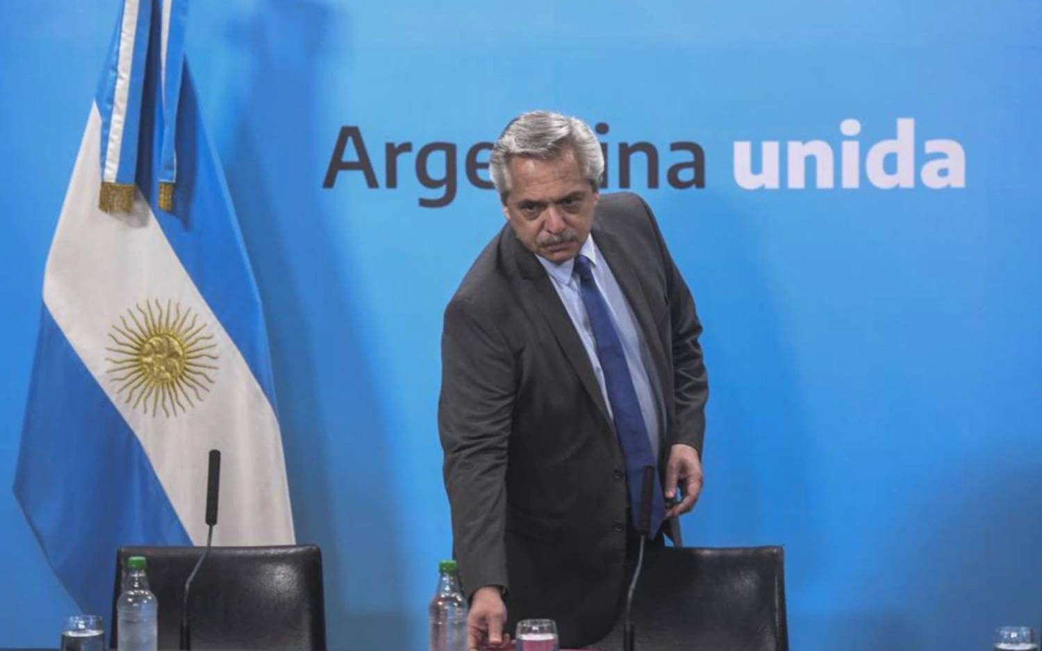 El País de España asegura que Argentina cayó en un nuevo “default” parcial